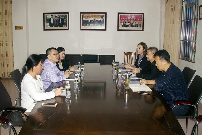 河北兄弟院校工作组交流会进行中.jpg