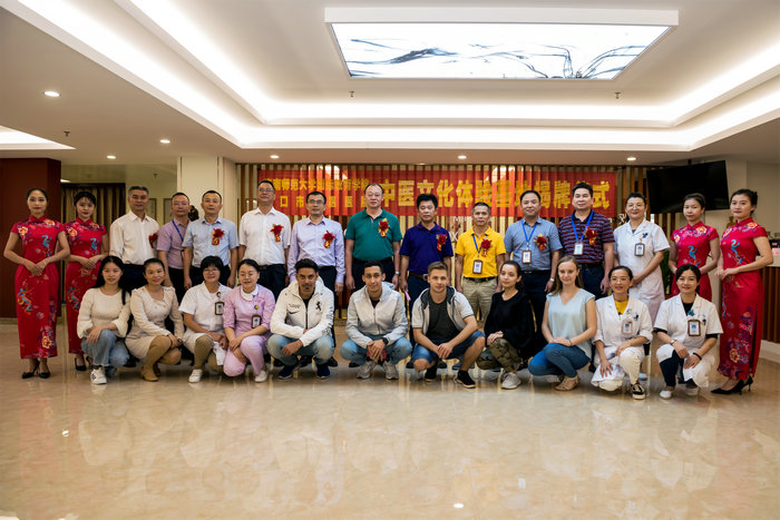 全体人员合影.jpg