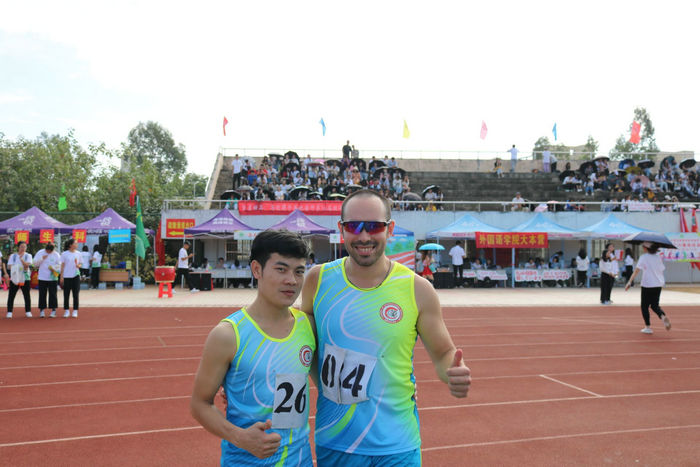 来自意大利的陆古来参加竞技比赛.jpg