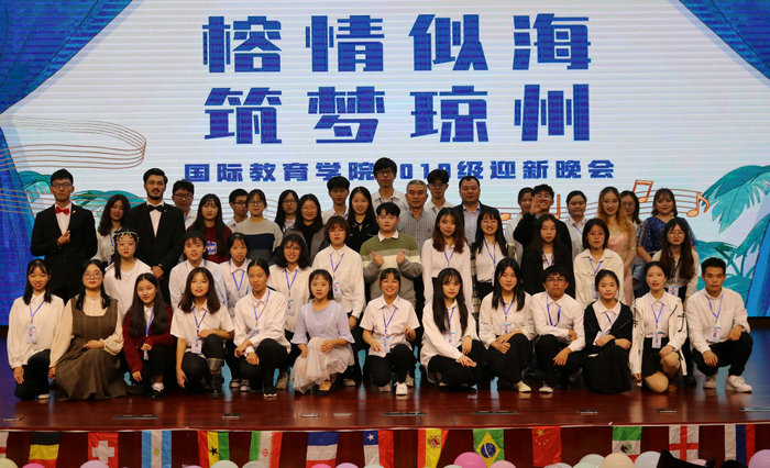 演职人员合照.jpg