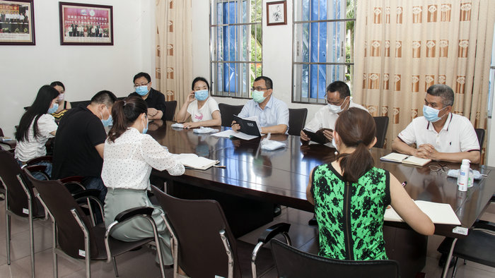 公司召开春季开学工作部署会议.jpg