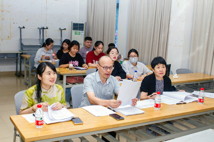 答辩现场1.jpg
