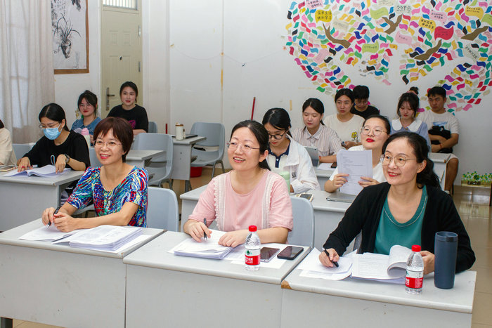 答辩现场2.jpg