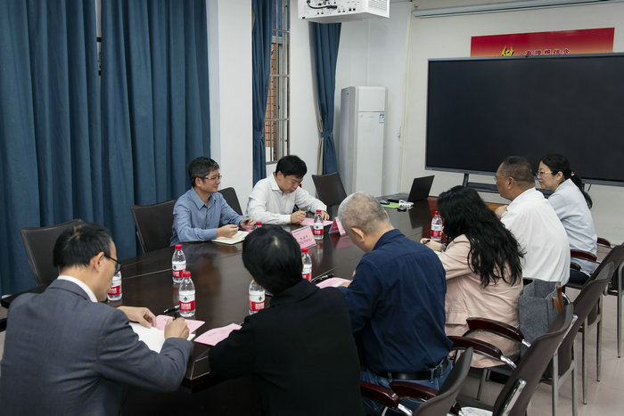 1杨兹举副董事长来公司调研指导.jpg