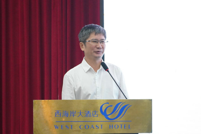 杨兹举副董事长致欢迎辞.jpg